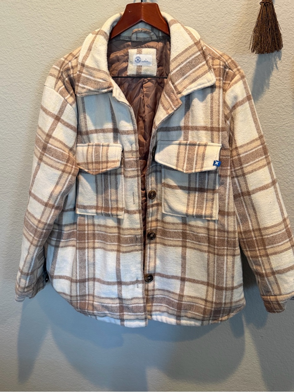 Hurley Women’s Plaid Shacket Jacket - Cream & Tan - Large